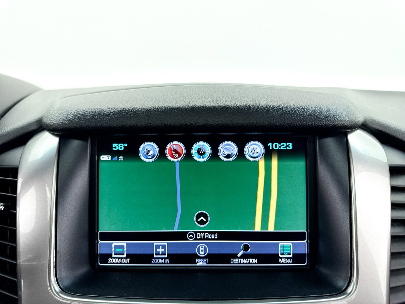 Used 2020 Chevrolet Tahoe LT AWD/4WD image 6