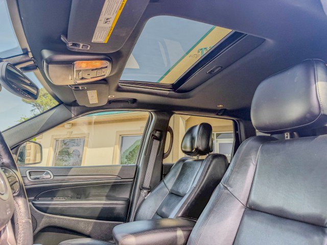 Used 2022 Jeep Grand Cherokee Limited RWD image 13
