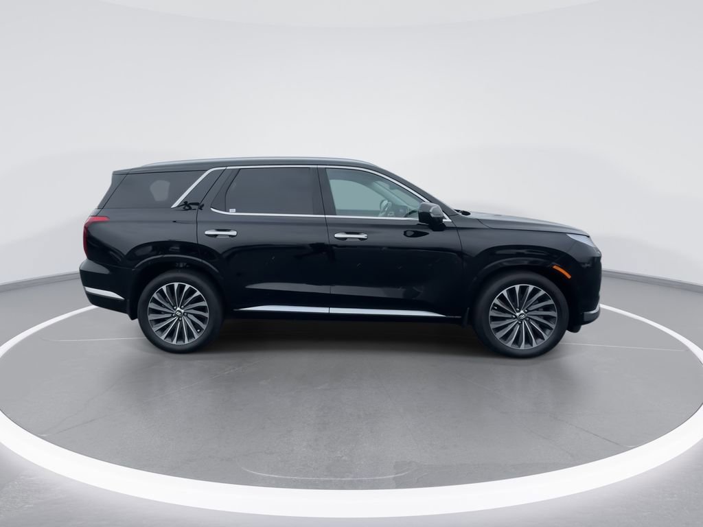 Used 2025 Hyundai Palisade Calligraphy image 9