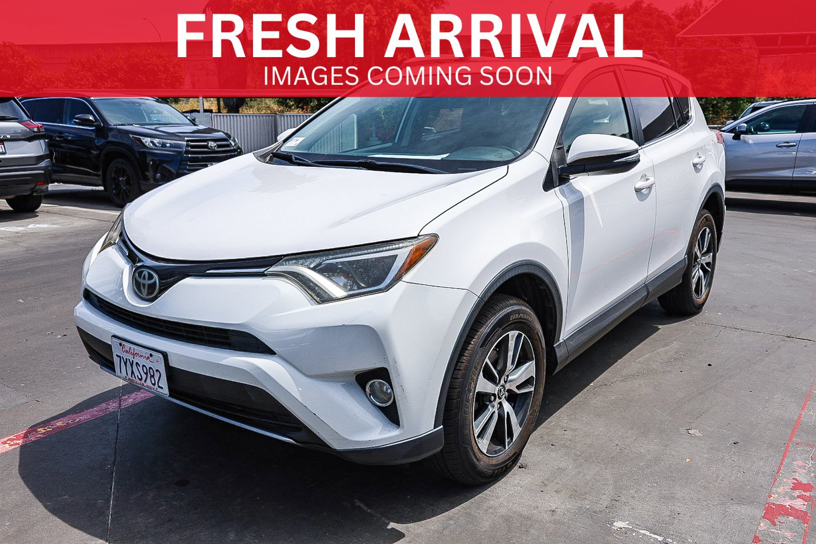 Used 2017 Toyota RAV4 XLE w/ Plus Special Value Package FWD image 1