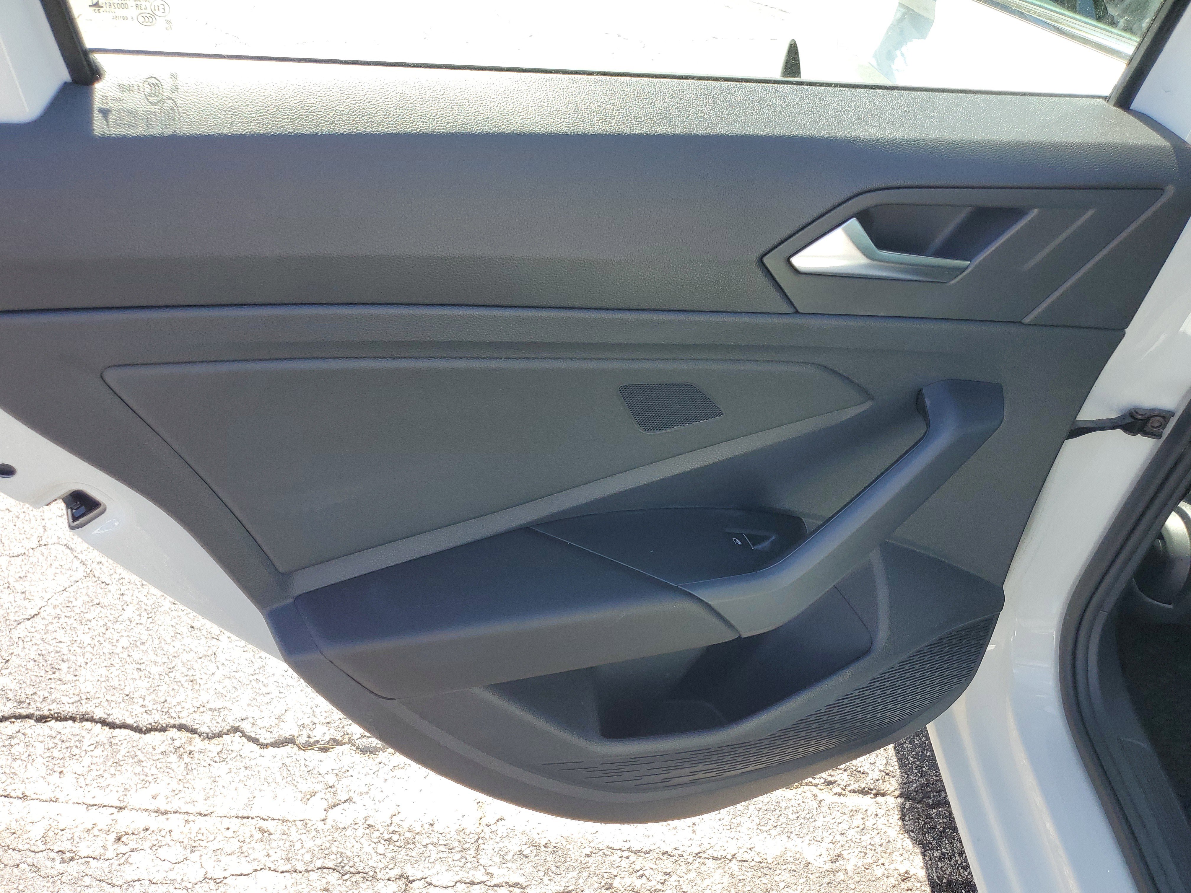 Certified 2023 Volkswagen Jetta S image 18