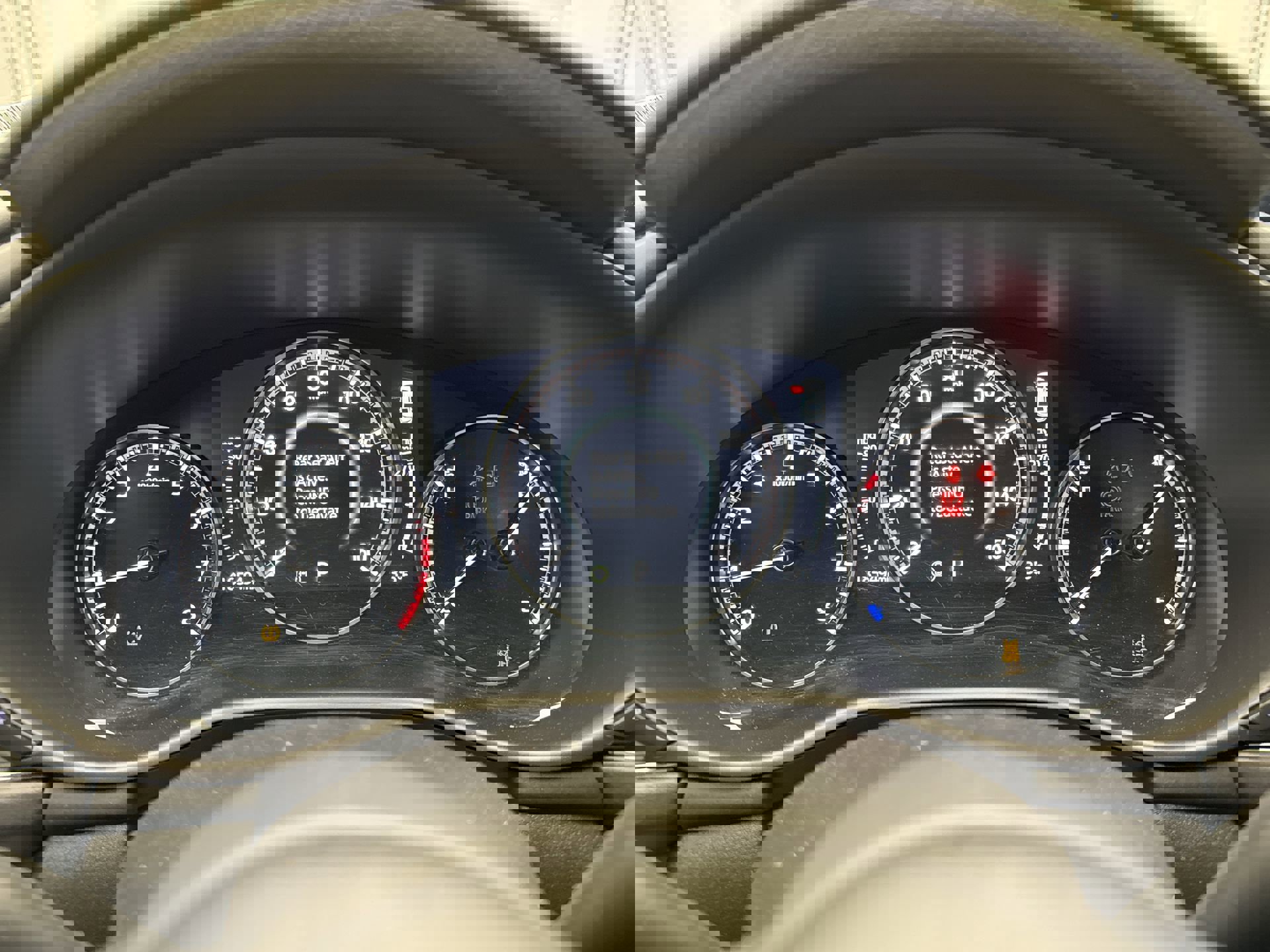 Used 2025 MAZDA MAZDA3 s image 9