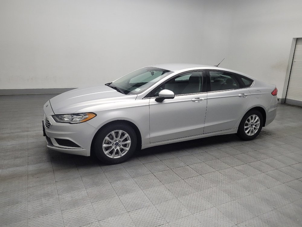 Used 2017 Ford Fusion S image 2
