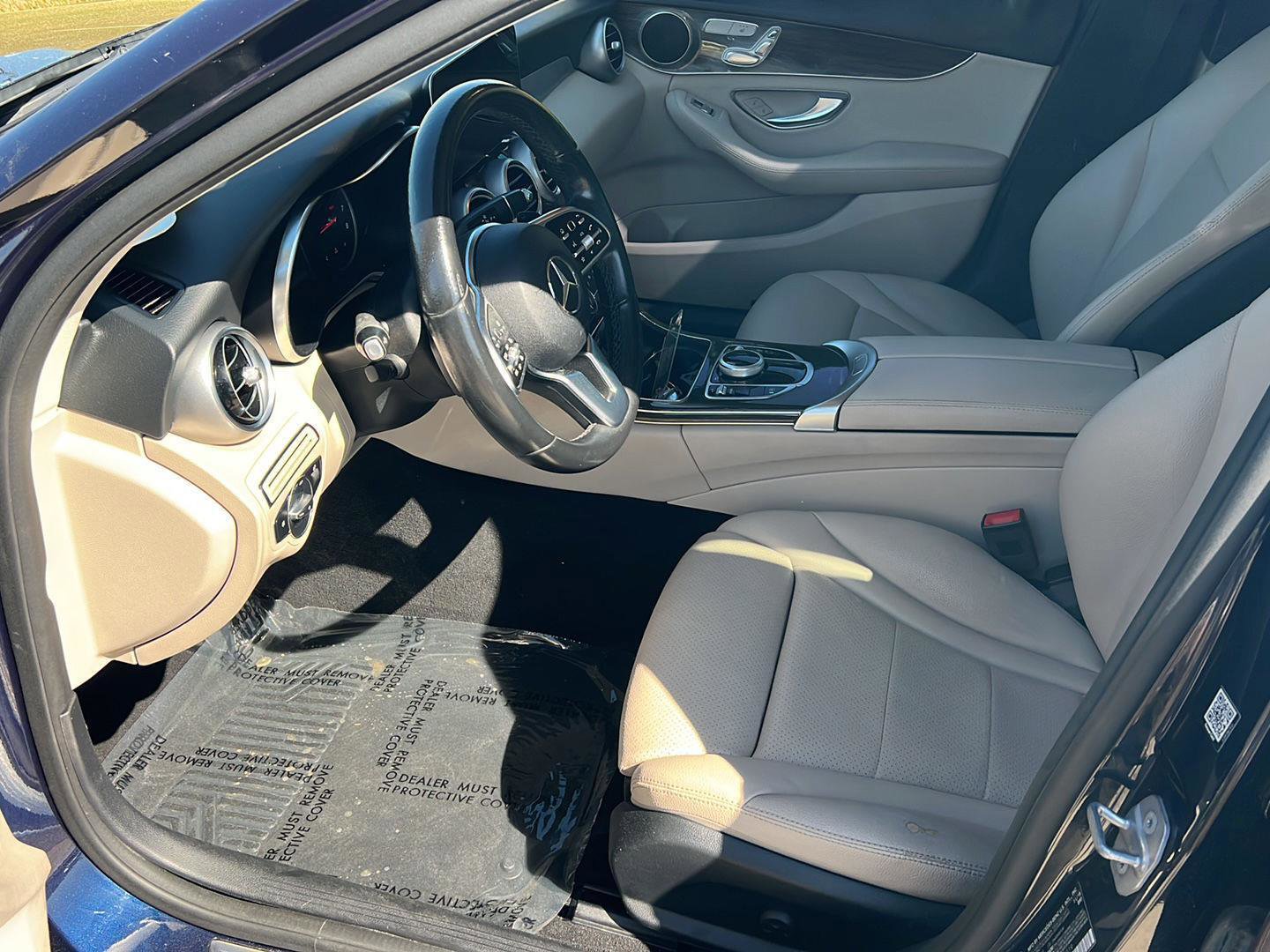 Used 2019 Mercedes-Benz C 300 Sedan w/ Premium Package image 10