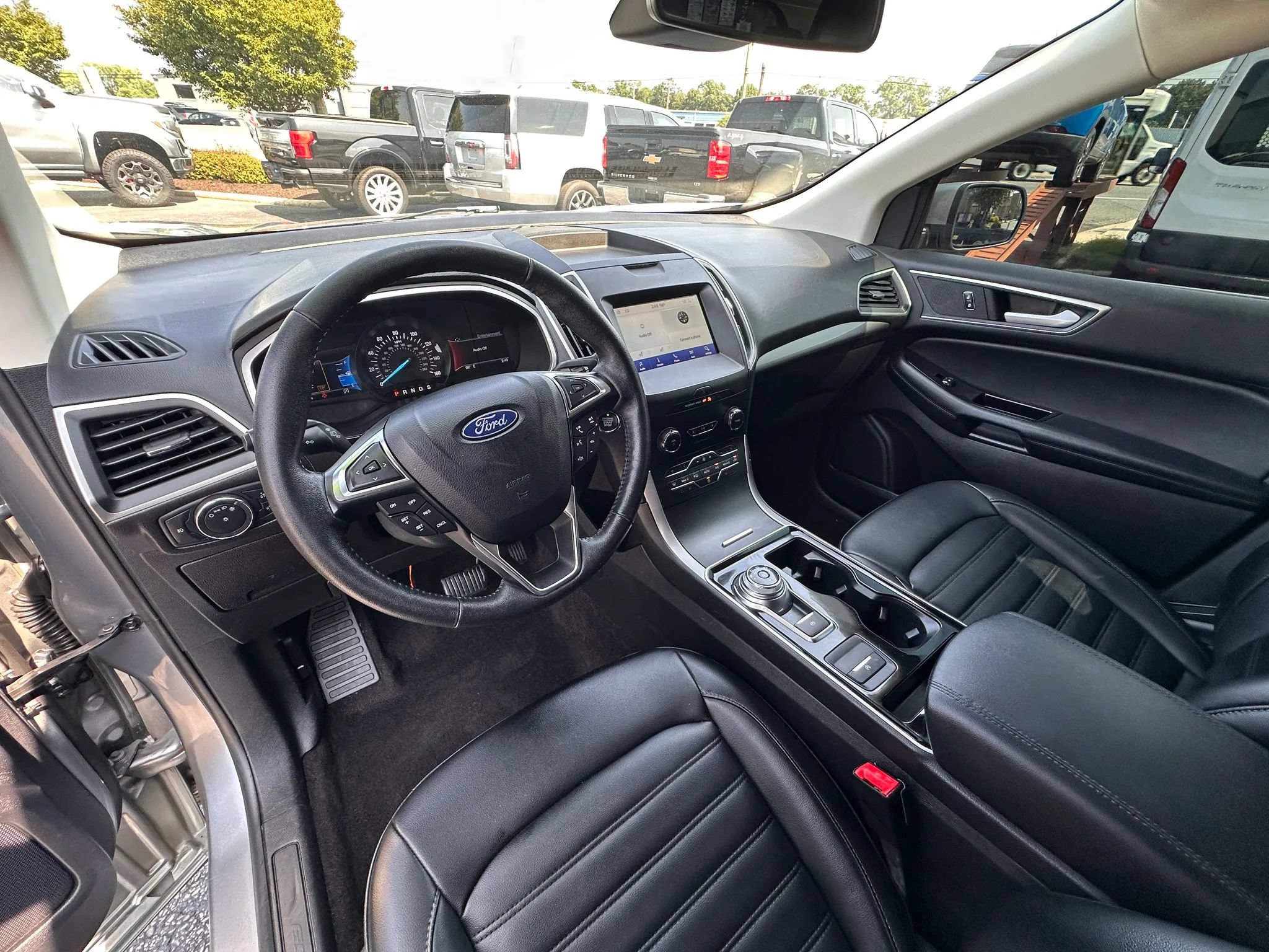 Used 2020 Ford Edge SEL FWD image 12