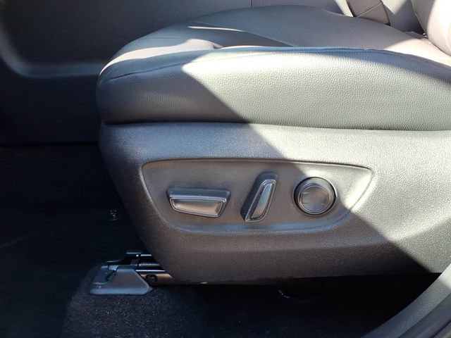 Used 2026 Toyota Grand Highlander AWD image 17