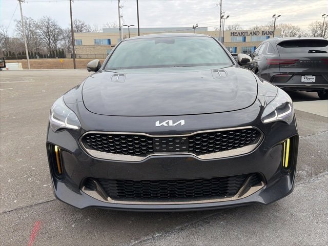 Used 2023 Kia Stinger GT2 image 5