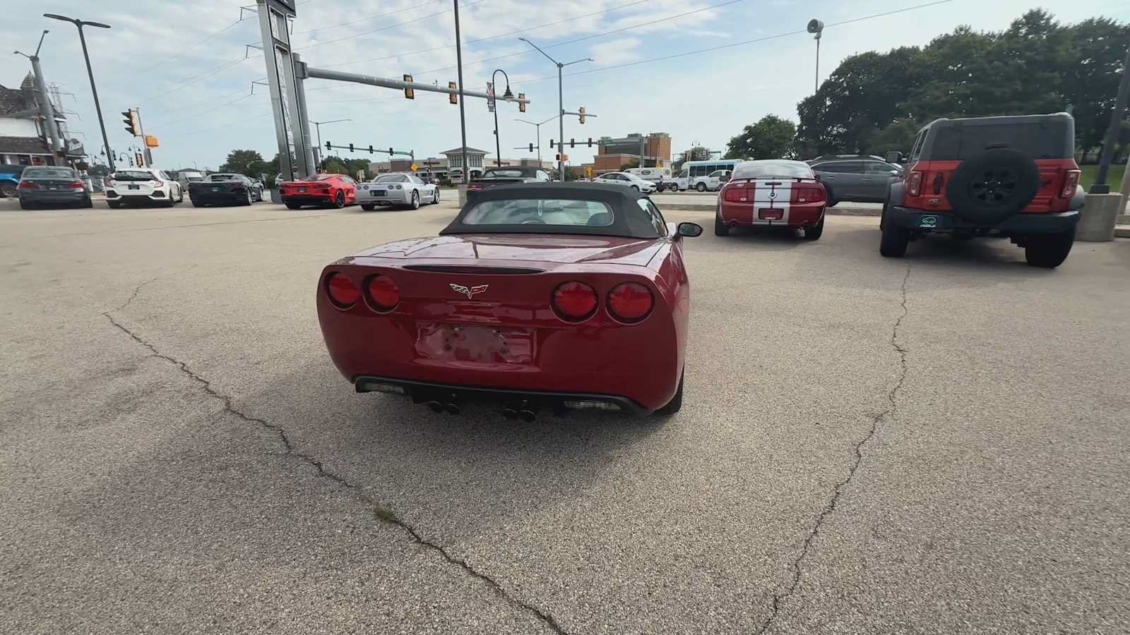 Used 2007 Chevrolet Corvette Convertible w/ Preferred Equipment Group RWD image 7