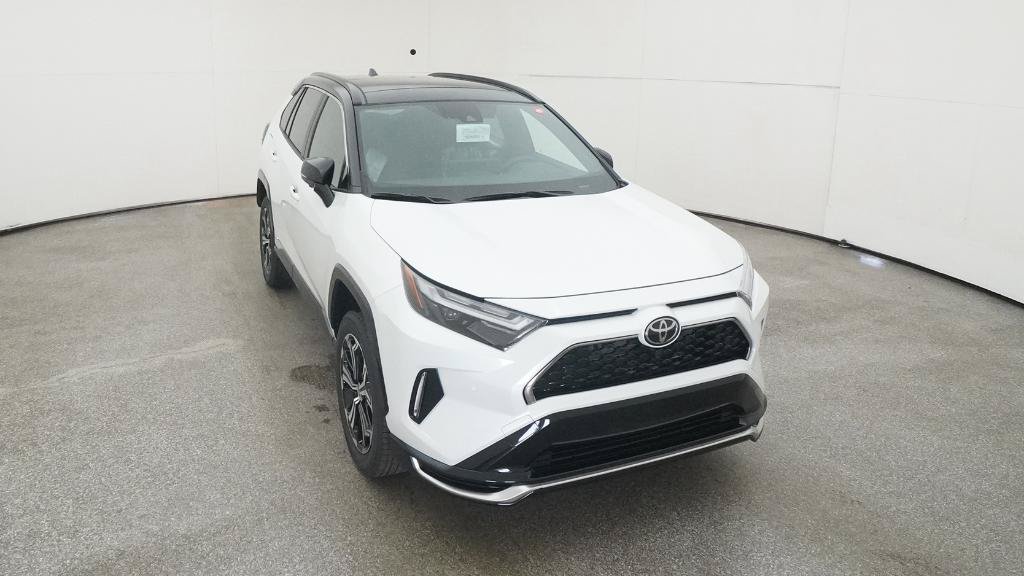 New 2025 Toyota RAV4 XSE w/ Premium Package AWD/4WD image 17