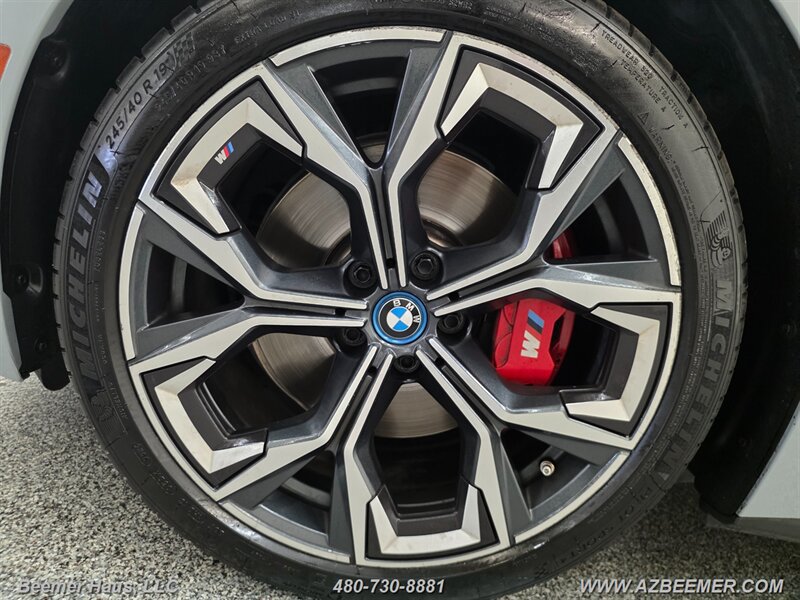 Used 2023 BMW i4 eDrive40 w/ M Sport Package RWD image 19