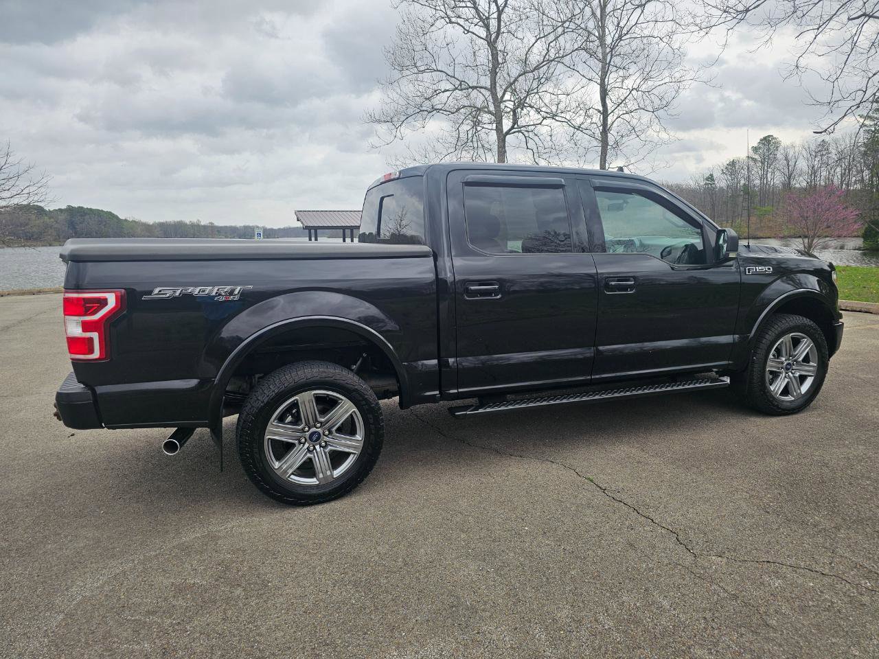 Used 2019 Ford F150 XLT w/ Equipment Group 302A Luxury image 5