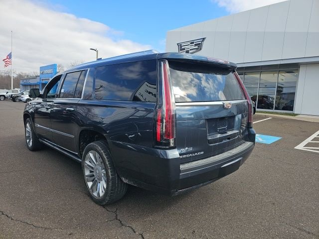Used 2019 Cadillac Escalade ESV Platinum image 4