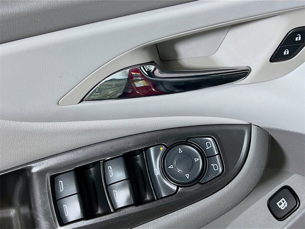 Used 2017 Chevrolet Volt LT w/ Comfort Package image 17