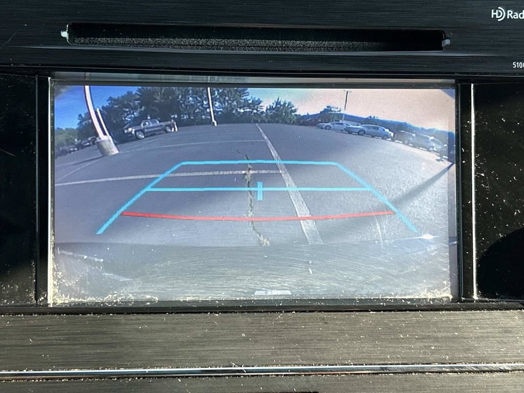 Used 2015 Toyota Avalon XLE FWD image 34