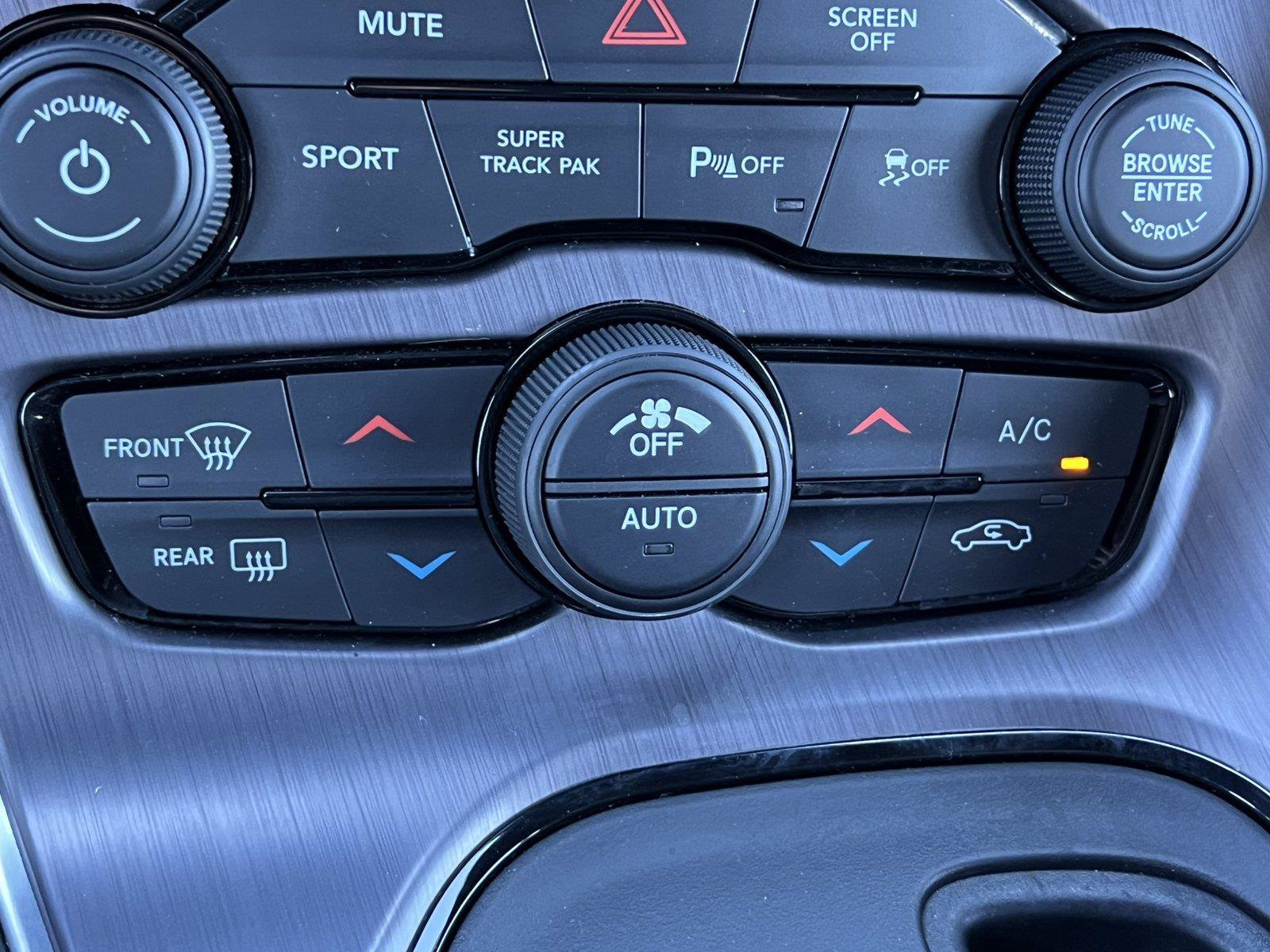 Used 2018 Dodge Challenger R/T Plus RWD image 33