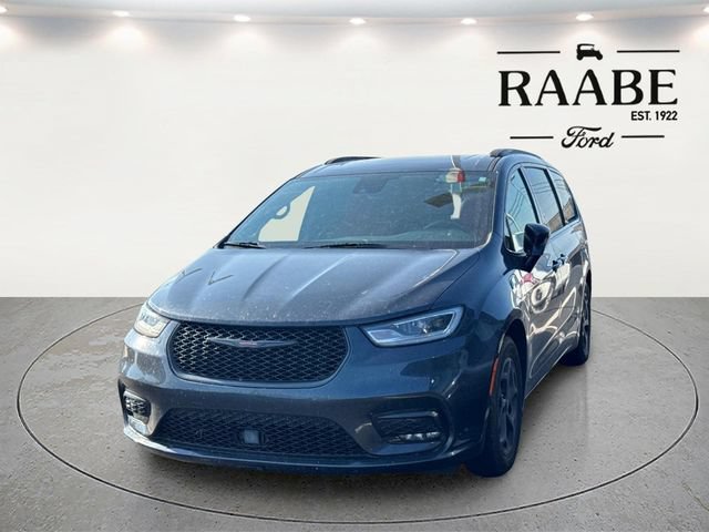 Used 2021 Chrysler Pacifica Limited w/ S Appearance Package FWD image 13