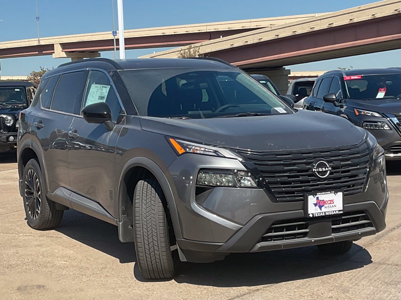 New 2027 Nissan Rogue Dark Armor AWD/4WD image 3