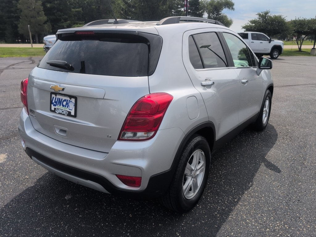 Used 2019 Chevrolet Trax LT w/ LT Convenience Package FWD image 5