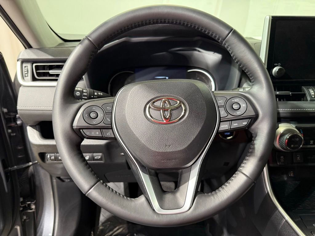 Certified 2023 Toyota RAV4 XLE Premium AWD/4WD image 24