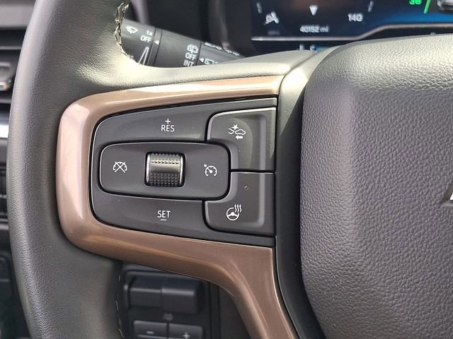 Used 2024 Chevrolet Suburban High Country image 23