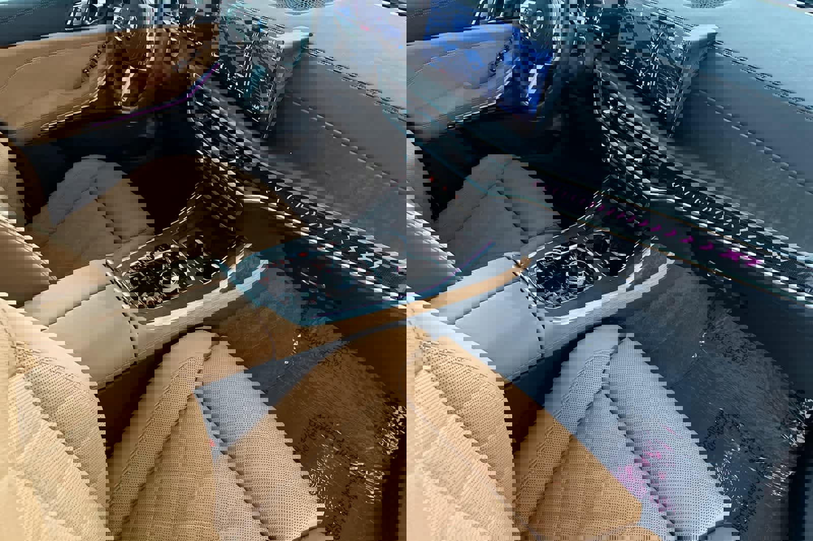 Used 2026 BMW X7 xDrive40i w/ Executive Package image 16