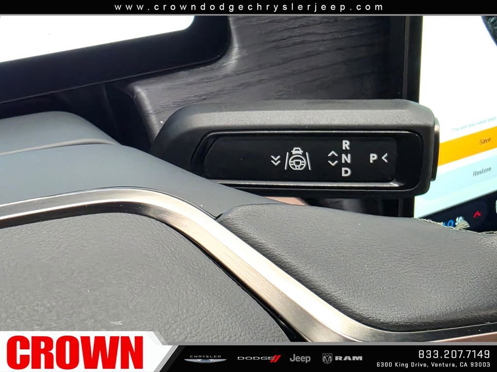 Used 2024 Rivian R1S Adventure AWD/4WD image 43