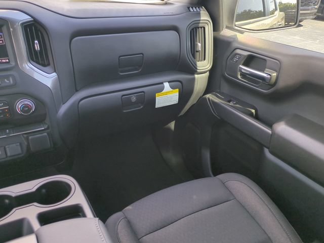 New 2026 Chevrolet Silverado 1500 Custom w/ Turbomax Blackout Package AWD/4WD image 17