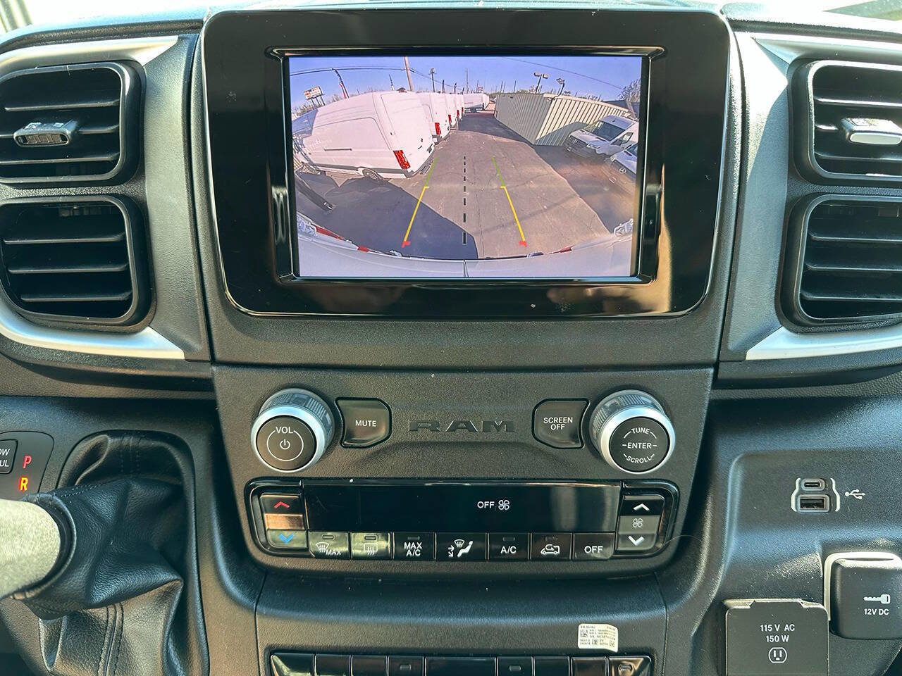 Used 2024 RAM ProMaster 2500 w/ Quick Order Package 22G SLT image 8