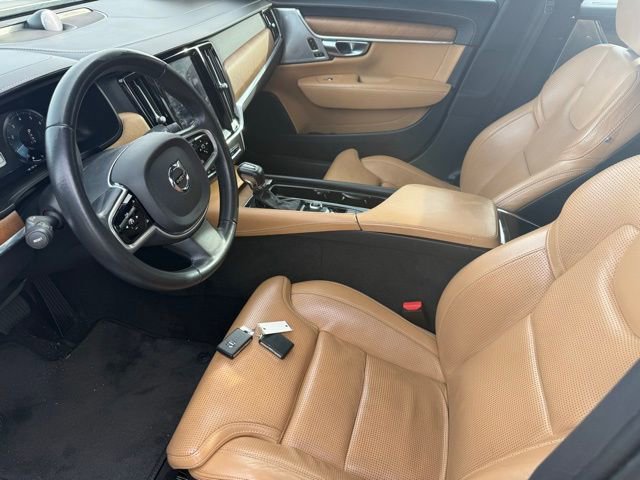 Used 2018 Volvo S90 T6 Inscription w/ Convenience Package image 7