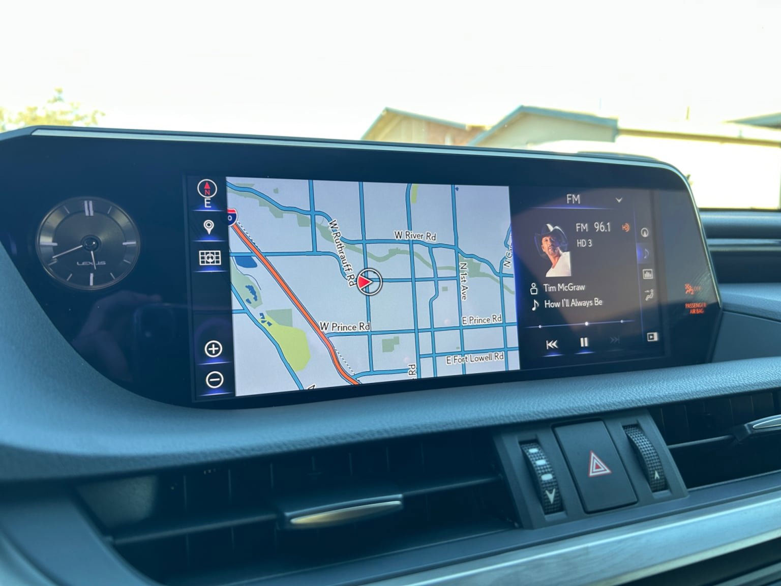 Used 2019 Lexus ES 300h FWD image 21