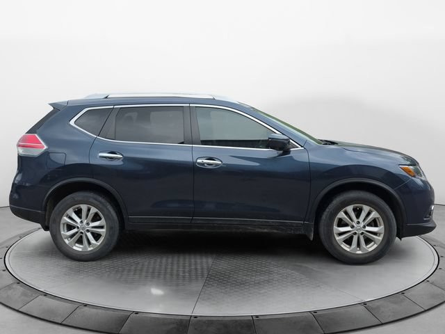 Used 2016 Nissan Rogue SV AWD/4WD image 6