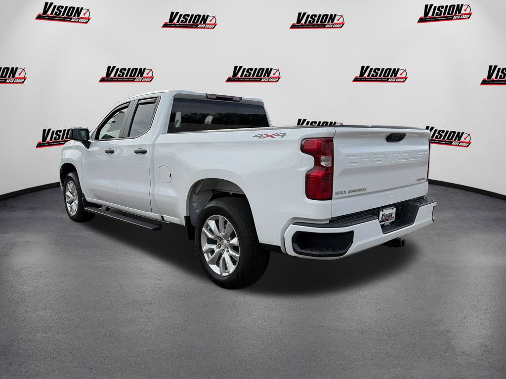 Used 2024 Chevrolet Silverado 1500 Custom AWD/4WD image 7