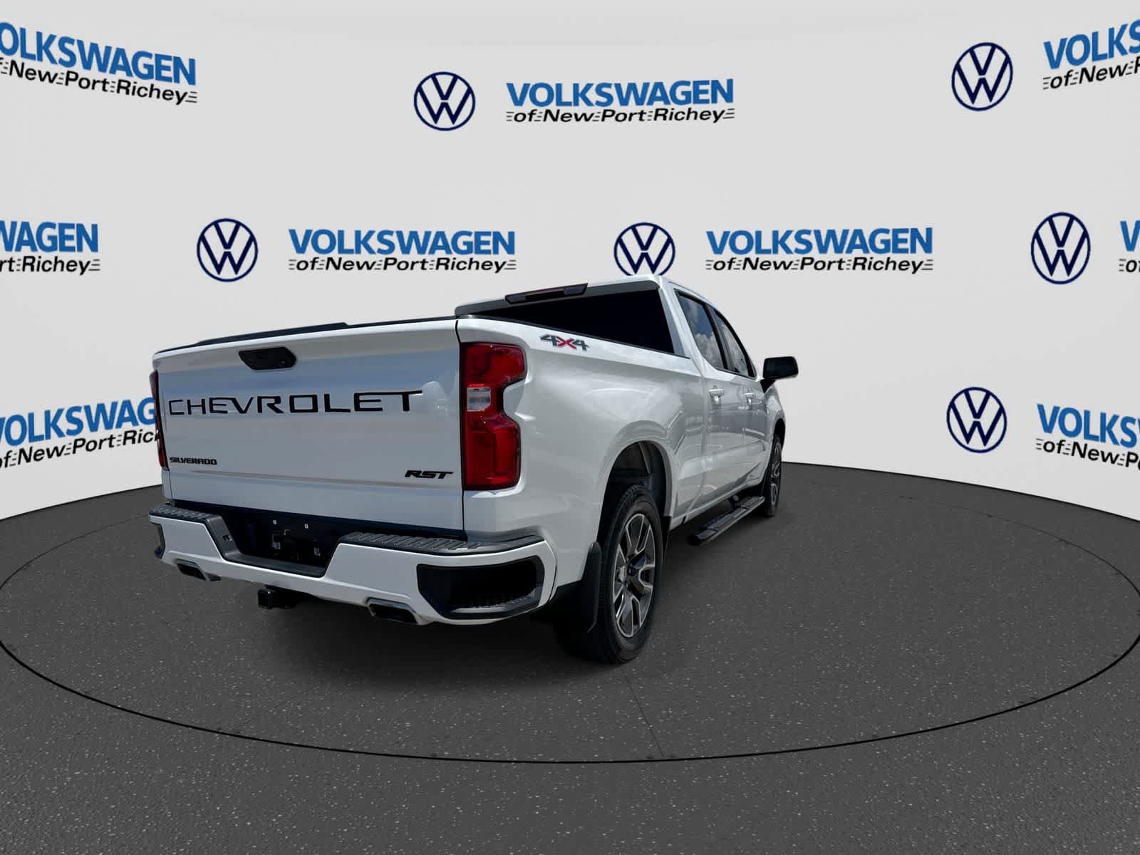 Used 2022 Chevrolet Silverado 1500 RST AWD/4WD image 14