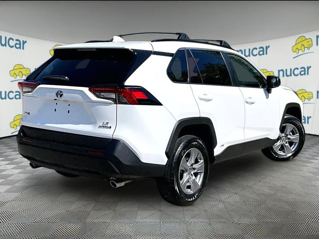 Certified 2024 Toyota RAV4 LE AWD/4WD image 6