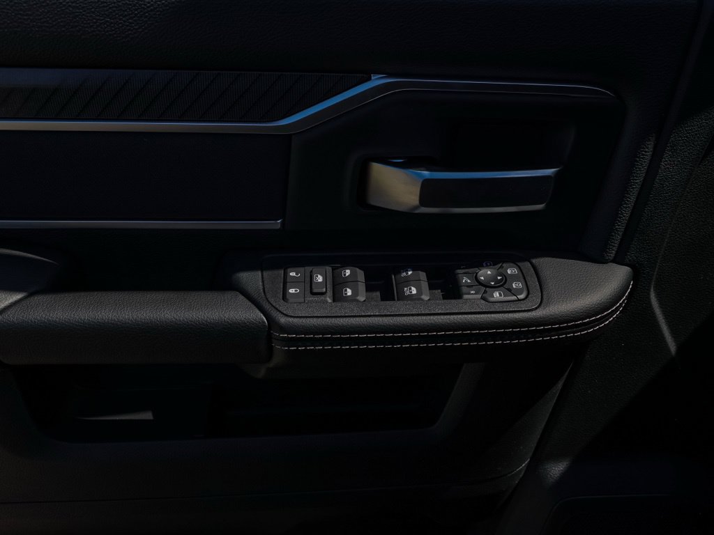 New 2026 RAM 3500 Big Horn AWD/4WD image 24