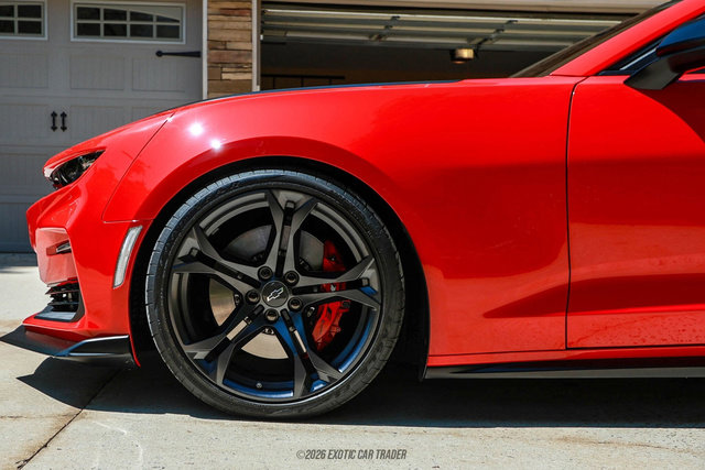 Used 2022 Chevrolet Camaro SS image 2