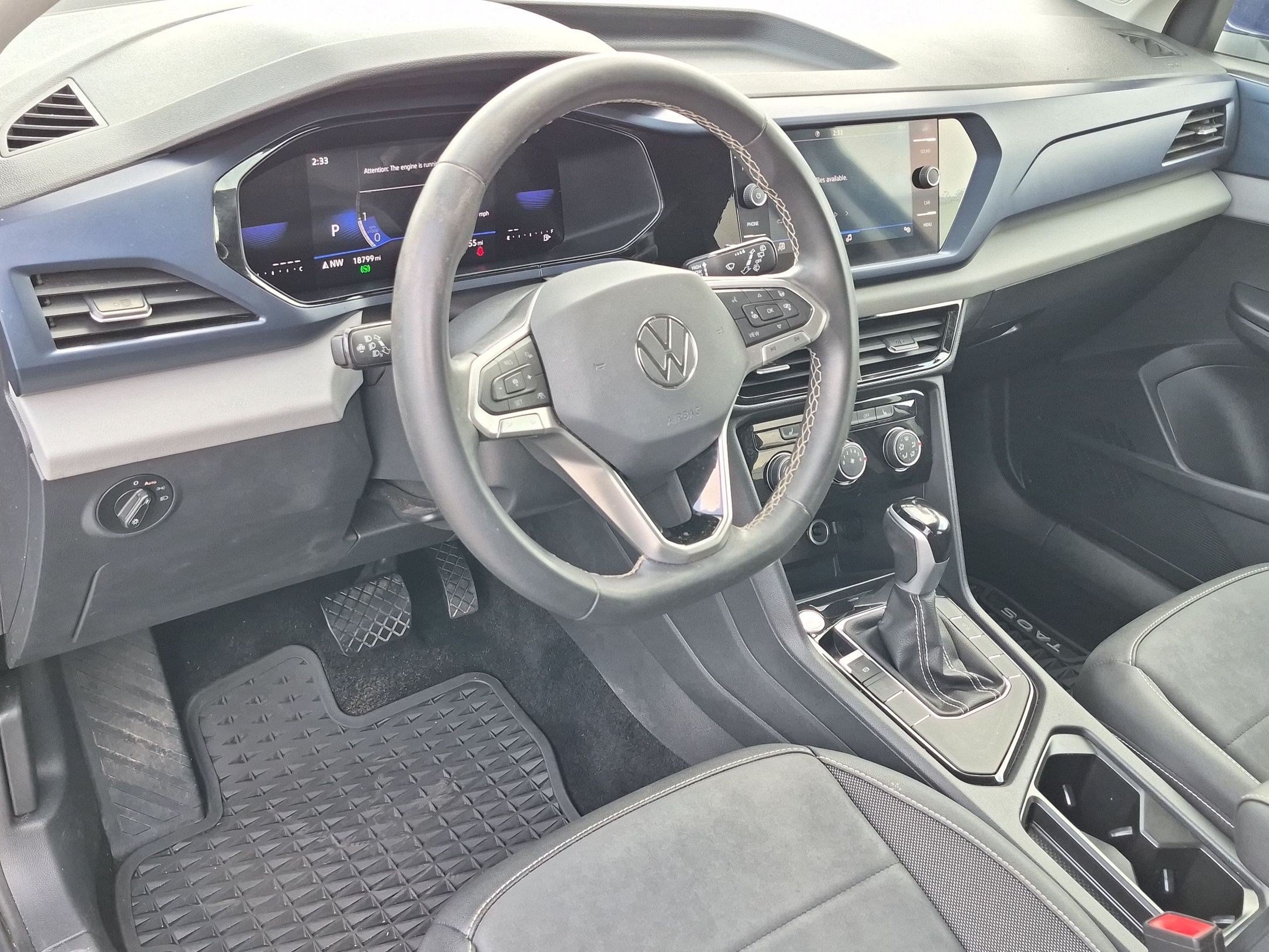 Used 2023 Volkswagen Taos SE FWD image 16