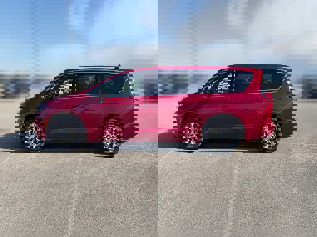 New 2026 Chrysler Pacifica Select image 6