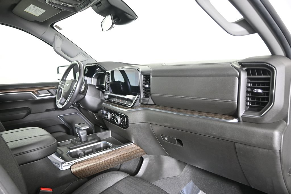 Used 2023 Chevrolet Silverado 1500 RST w/ Rally Edition AWD/4WD image 15