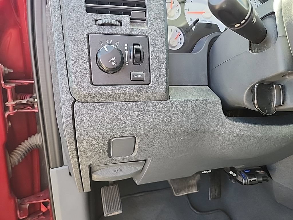 Used 2008 Dodge Ram 1500 Truck SLT w/ Trailer Tow Group AWD/4WD image 15