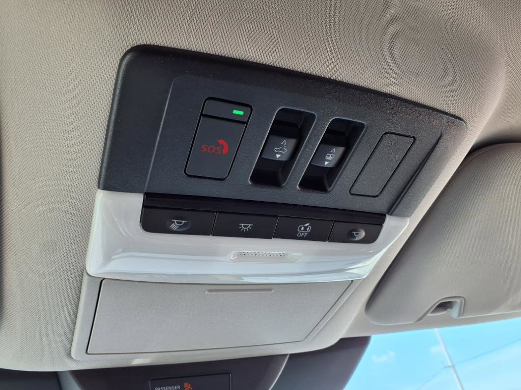 New 2025 Nissan Pathfinder SL w/ SL Premium Package image 21