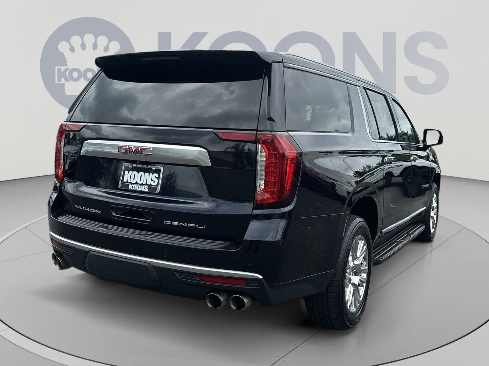Used 2024 GMC Yukon XL Denali AWD/4WD image 11