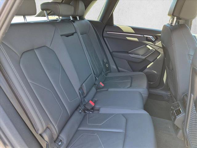 Used 2021 Audi Q3 2.0T Premium Plus w/ Premium Plus Package AWD/4WD image 19