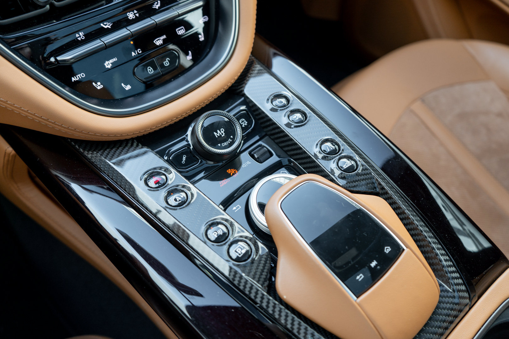 Used 2023 Aston Martin DBX 707 AWD/4WD image 19