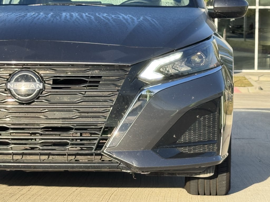 Used 2025 Nissan Altima 2.5 SV w/ SV Special Edition Package AWD/4WD image 9