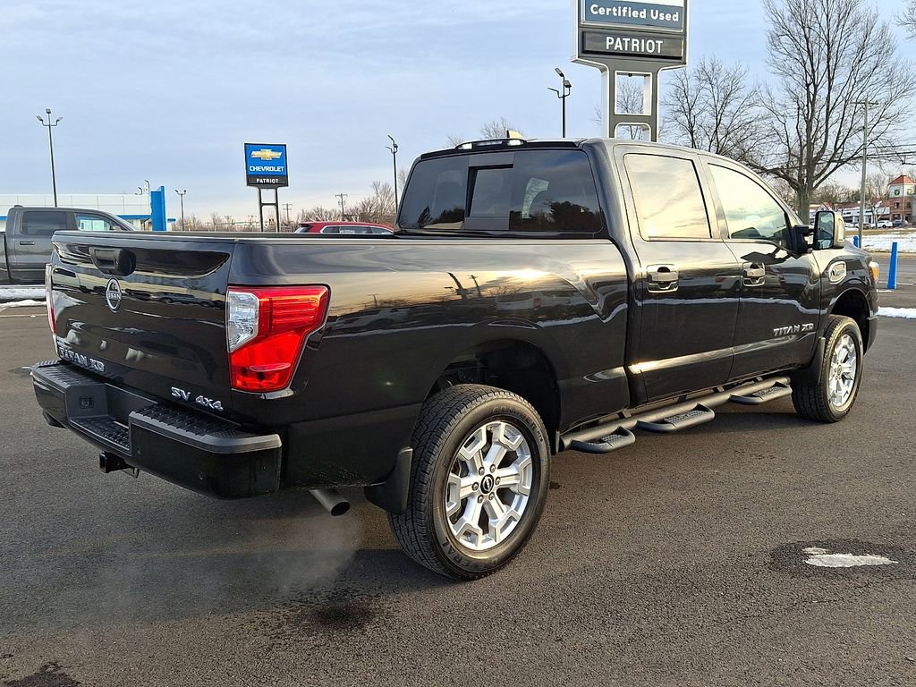 Certified 2023 Nissan Titan SV w/ SV Convenience Package image 6