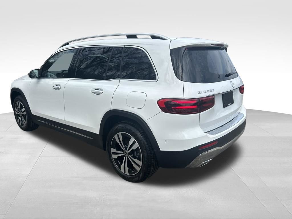 New 2026 Mercedes-Benz GLB 250 4MATIC image 3