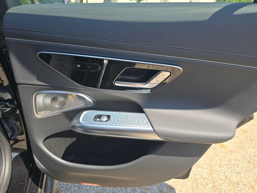 New 2026 Mercedes-Benz E 53 AMG e 4MATIC Sedan image 25