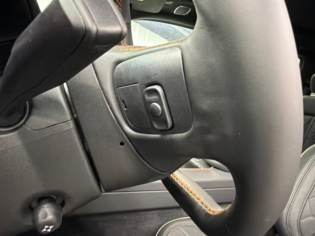 New 2026 Jeep Grand Wagoneer L Summit AWD/4WD image 23