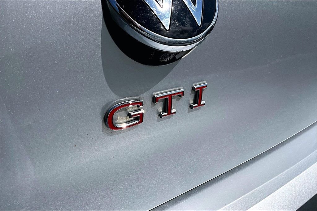 Used 2022 Volkswagen GTI S FWD image 8